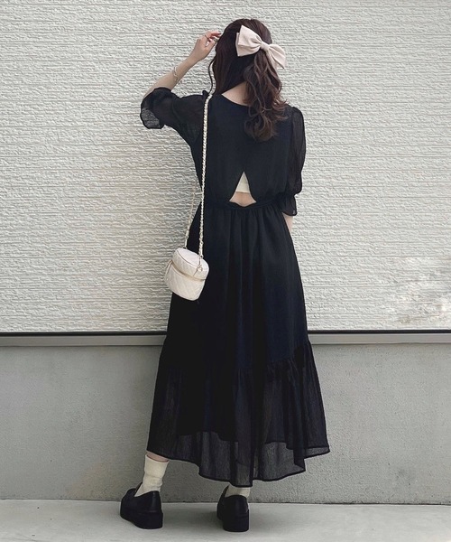 toucher du brise(トゥシェドブリーズ)の「【yuririnコラボ】キャンディースリーブティアードワンピース(ワンピース・レディース・ブラック/オフホワイト/ベージュ・M)」の8枚目の写真