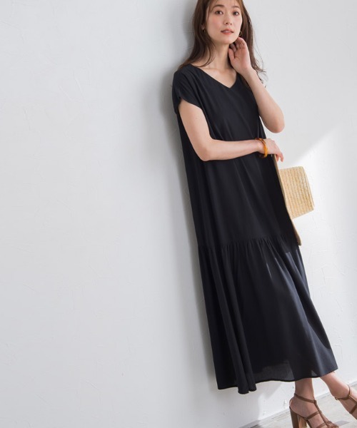 裾切り替えフレンチスリーブワンピース