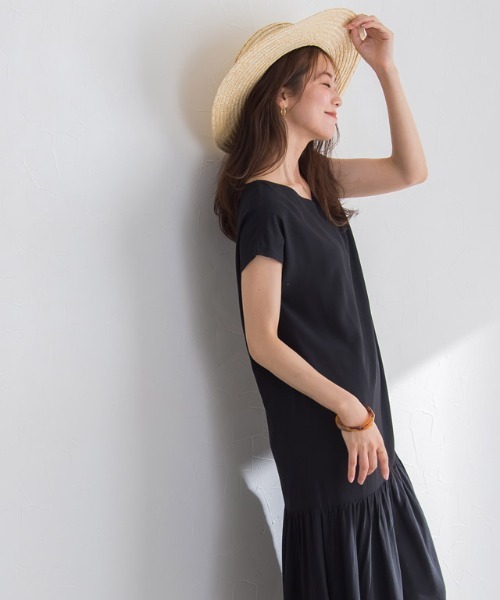 裾切り替えフレンチスリーブワンピース