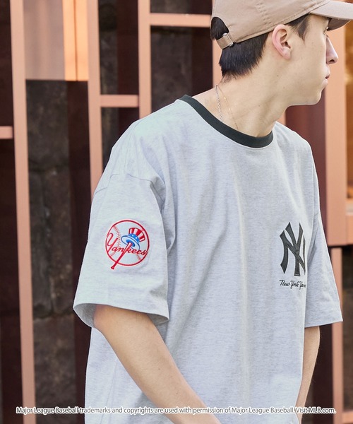 MLB（メジャーリーグベースボール）の「MLB/メジャーリーグベースボール 別注 ワッペン刺繍 ビッグシルエット半袖Tシャツ（Tシャツ/カットソー）」｜詳細画像