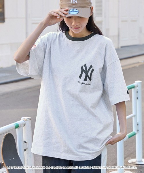 MLB（メジャーリーグベースボール）の「MLB/メジャーリーグベースボール 別注 ワッペン刺繍 ビッグシルエット半袖Tシャツ（Tシャツ/カットソー）」｜詳細画像