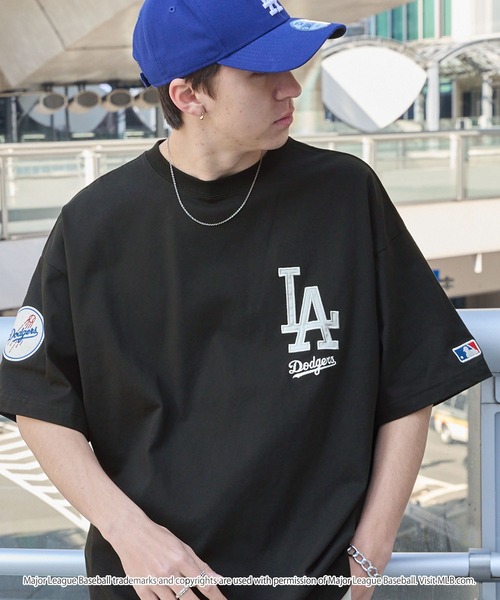 MLB（メジャーリーグベースボール）の「MLB/メジャーリーグベースボール 別注 ワッペン刺繍 ビッグシルエット半袖Tシャツ（Tシャツ/カットソー）」｜詳細画像