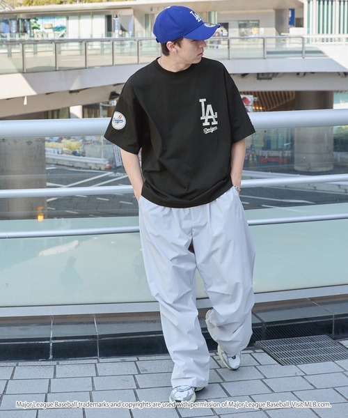 MLB（メジャーリーグベースボール）の「MLB/メジャーリーグベースボール 別注 ワッペン刺繍 ビッグシルエット半袖Tシャツ（Tシャツ/カットソー）」｜詳細画像