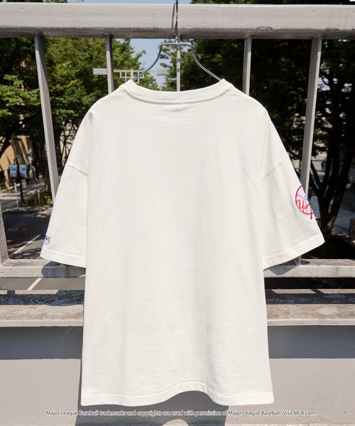 MLB（メジャーリーグベースボール）の「MLB/メジャーリーグベースボール 別注 ワッペン刺繍 ビッグシルエット半袖Tシャツ（Tシャツ/カットソー）」｜詳細画像