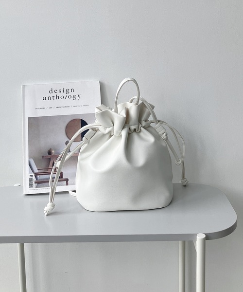 エコレザー巾着バッグ【ZOZOTOWN限定アイテム】（ショルダーバッグ