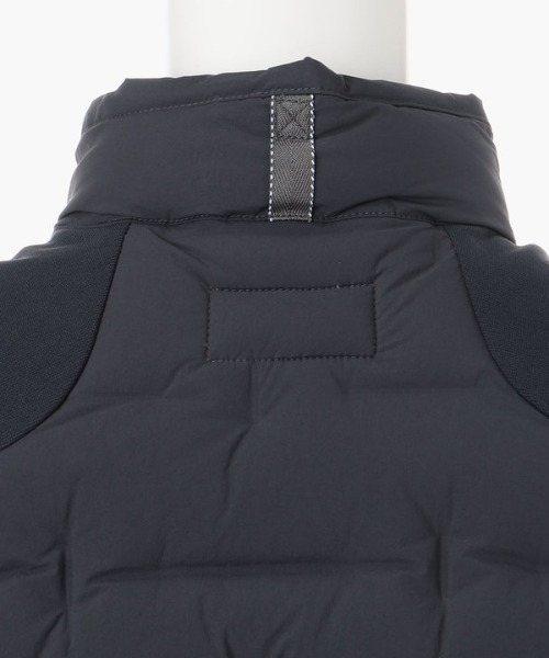 BRIEFING（ブリーフィング）の「WOMENS HYBRID DOWN VEST（ダウンベスト・レディース・オリーブ/ブラック/チャコールグレー・S/M）」の16枚目の写真
