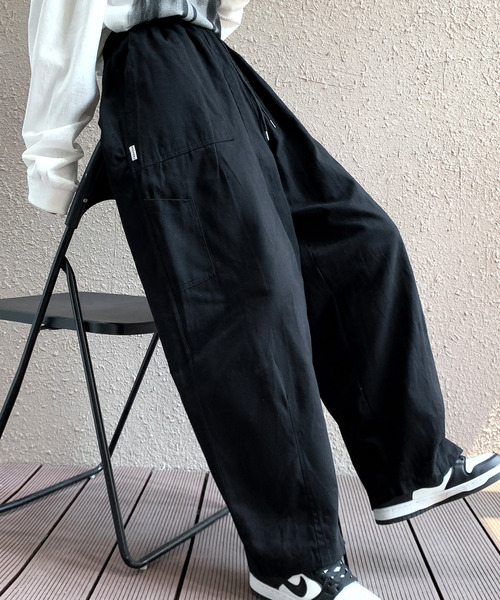 neos（ネオス）の「【neos -addictive design-】ルーズシルエット バルーン ペインター ワイド パンツ（その他パンツ・メンズ・ホワイト/ブラック/ベージュ・MEDIUM/LARGE/X-LARGE）」の17枚目の写真