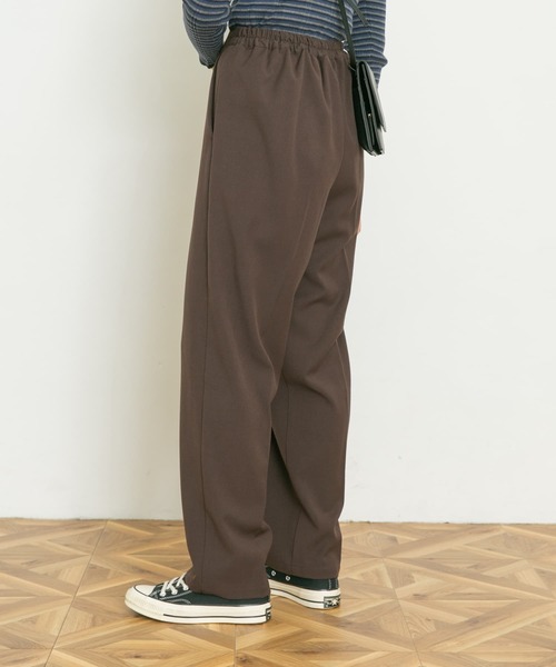 UR Lab.（アーバンリサーチラボ）の「カラフルテーパードパンツ（その他パンツ・レディース・ブラック/ベージュ/ブラウン/グレー/ブルー・MEDIUM/SMALL）」の12枚目の写真