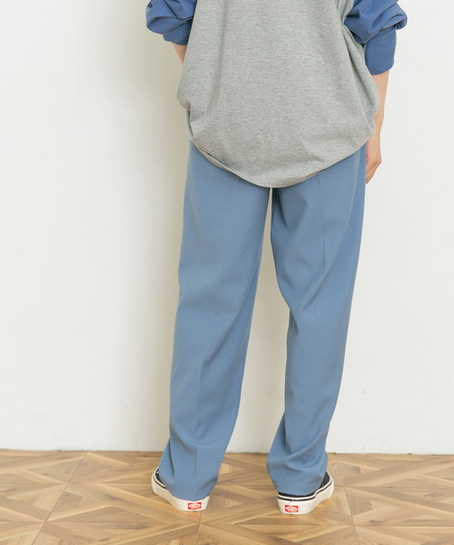 UR Lab.（アーバンリサーチラボ）の「カラフルテーパードパンツ（その他パンツ・レディース・ブラック/ベージュ/ブラウン/グレー/ブルー・MEDIUM/SMALL）」の17枚目の写真