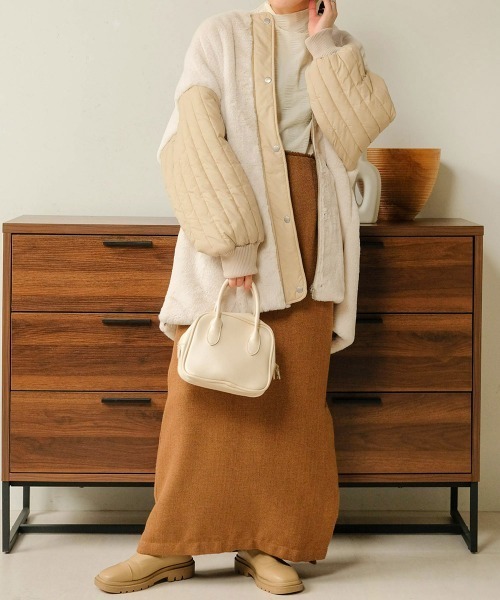 Bab（バブ）の「ファーキルティングアウター（ブルゾン・レディース・アイボリー/カーキ/モカ・M）」の4枚目の写真