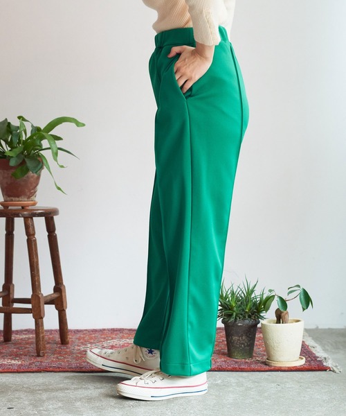 CHILD WOMAN(チャイルドウーマン)の「4段スムース イージーパンツ(その他パンツ・レディース・レッド/グリーン・38/36)」の15枚目の写真