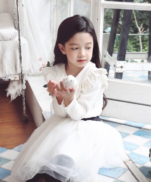 Rora（ローラ）の「メロウ 長袖 フリル トップス (4color)（Tシャツ/カットソー・キッズ・ブラック/ブラウン/オフホワイト/ピンク・100/110/120/130/140/150）」の7枚目の写真