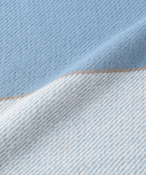 MONO　COMME CA（モノコムサ）の「ポンチョストール（ストール/ショール・レディース・ベージュ/ブラック系/サックスブルー・FREE）」の15枚目の写真