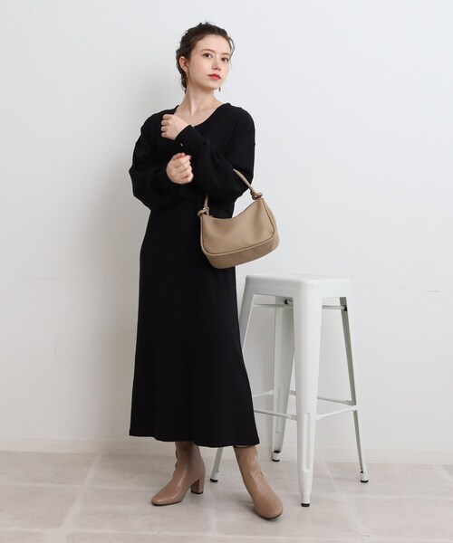 SHOO・LA・RUE（シューラルー）の「◆ノットハンドルハーフムーンショルダーバッグ【2WAY】（ショルダーバッグ・レディース・ブラック/シルバー/グリーン/サンドベージュ・00）」の12枚目の写真