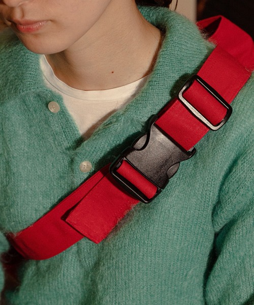 WhoWhat（フーワット）の「RIBON POUCH <CANVAS>（ショルダーバッグ・レディース・ピンク系その他/ネイビー/アイボリー/マスタード/レッド・FREE）」の9枚目の写真