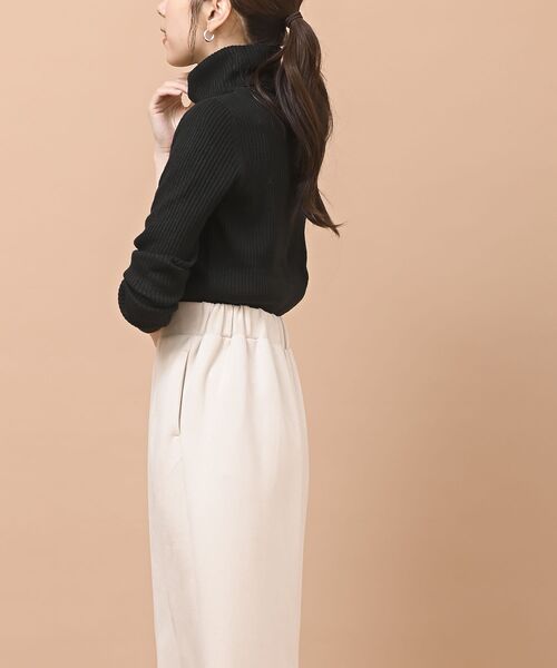 rps（アールピーエス）の「リブタートルニットプルオーバー（ニット/セーター・レディース・オフホワイト/杢グレー/ブラック/アイボリー/ベージュ/パープル・M/L）」の10枚目の写真