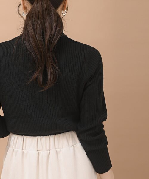 rps（アールピーエス）の「リブタートルニットプルオーバー（ニット/セーター・レディース・オフホワイト/杢グレー/ブラック/アイボリー/ベージュ/パープル・M/L）」の13枚目の写真