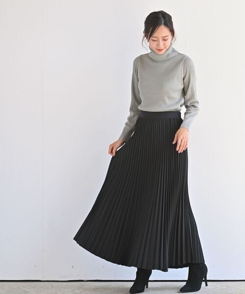 rps（アールピーエス）の「リブタートルニットプルオーバー（ニット/セーター・レディース・オフホワイト/杢グレー/ブラック/アイボリー/ベージュ/パープル・M/L）」の17枚目の写真