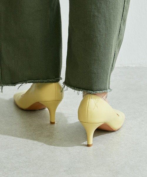 PAPILLONNER(パピヨネ)の「【OT】レザースクエアトゥヒール/PAPILLONNER/パピヨネ(パンプス・レディース・レモンイエロー/ブラック/グレイッシュベージュ・36/38/37)」の7枚目の写真