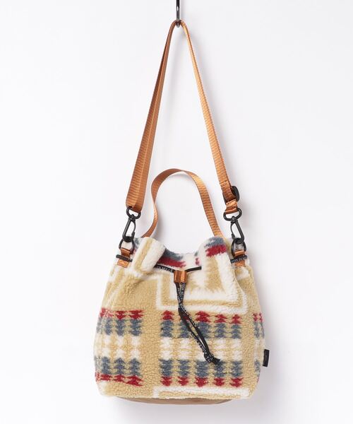 PENDLETON(ペンドルトン)の「ボア ドロー ポーチ(ショルダーバッグ・メンズ・オフホワイト/キャメル/ブラック・ONESIZE)」の13枚目の写真