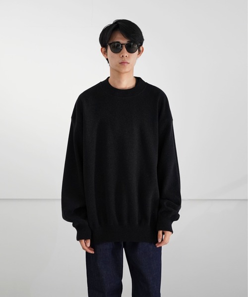 O(オー)の「reverve Wool Sweat Crewneck(ニット/セーター・メンズ・ブラック/ライトパープル・FREE)」の1枚目の写真