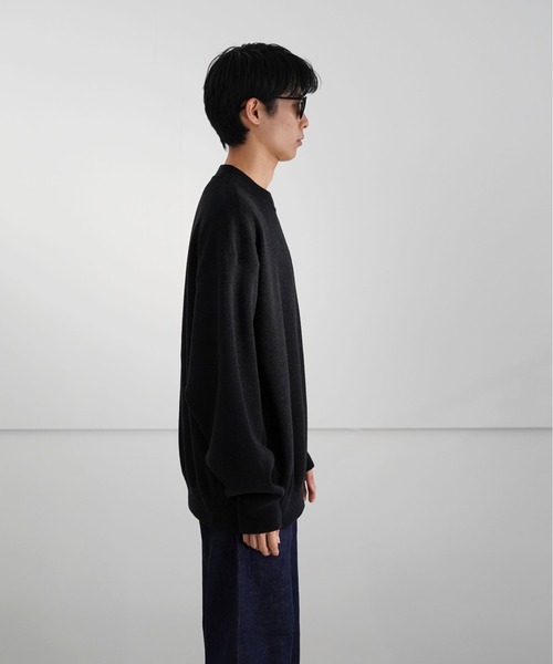 O(オー)の「reverve Wool Sweat Crewneck(ニット/セーター・メンズ・ブラック/ライトパープル・FREE)」の3枚目の写真