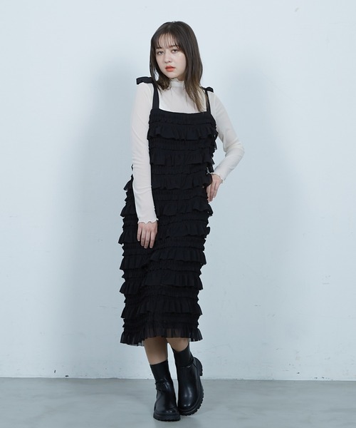 paravion(パラビオン)の「【贅沢なたっぷりフリル】【リボンで長さ調整可能】フリルキャミワンピース(ワンピース・レディース・ブラック/アイボリー・FREE)」の15枚目の写真