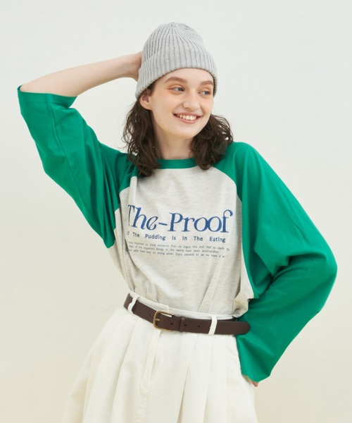 MERLOT(メルロー)の「オーバーサイズスリットロゴラグランT(Tシャツ/カットソー・レディース・グレー/ホワイト・FREE)」の21枚目の写真