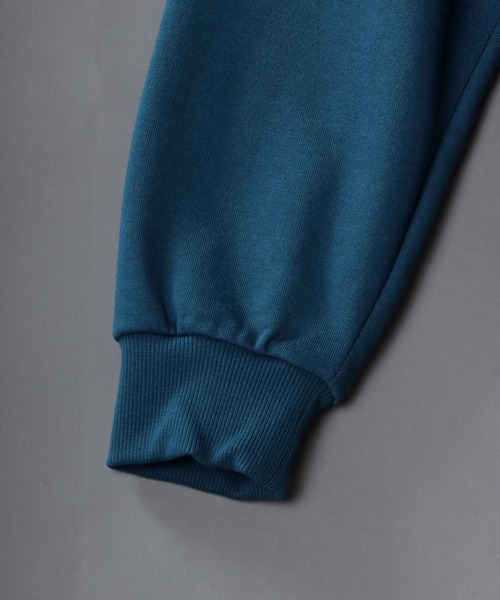 SITRY(シトリー)の「oversize BIG pocket sweat shirt/オーバーサイズ BIG ポケット スウェット シャツ/トレーナー(スウェット・メンズ・ブラック/オフホワイト/ブルーグレー・M/L)」の9枚目の写真