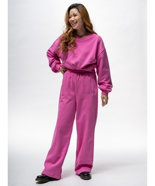 GAP（ギャップ）の「Gapロゴ クロップドスウェット・トレーナー
