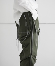 sulvam（サルバム）の「sulvam CUTTING TUCK PANTS（その他パンツ