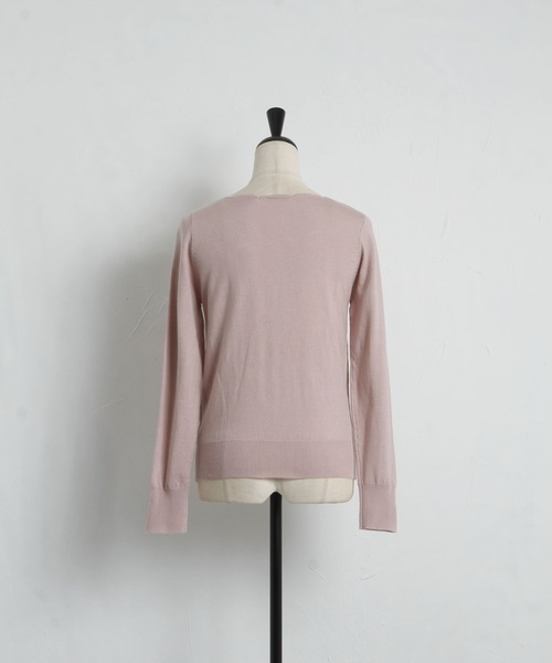 tocco closet（トッコ　クローゼット）の「スカラネック刺繍ニットプルオーバー（ニット/セーター・レディース・ピンクベージュ/ブラック/オフホワイト・M）」の19枚目の写真