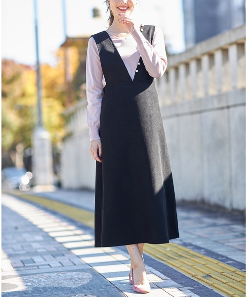 tocco closet（トッコ　クローゼット）の「スカラネック刺繍ニットプルオーバー（ニット/セーター・レディース・ピンクベージュ/ブラック/オフホワイト・M）」の18枚目の写真