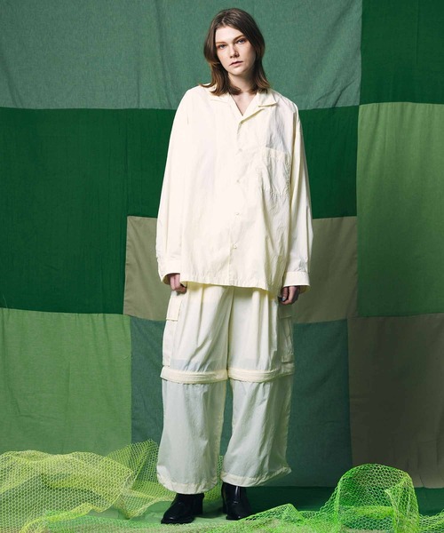 MAISON SPECIAL（メゾンスペシャル）の「《ユニセックスアイテム》【FACT FASHION】ハイパーウォータープルーフタフタ2WAYプライムワイドカーゴパンツ【MAISON SPECIAL/メゾンスペシャル】■セットアップ対応■（カーゴパンツ・メンズ・オフホワイト/カーキ/ネイビー/ブラック・1/0）」の8枚目の写真