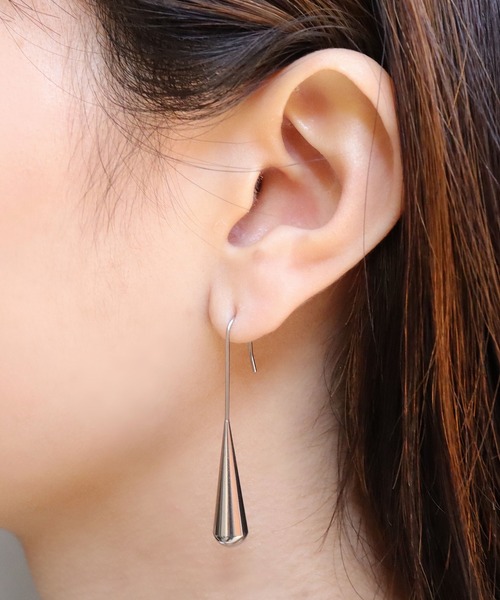blackdia ocean(ブラックダイヤオーシャン)の「blackdia ocean ロングドロップピアス(ピアス(両耳用)・レディース・シルバー/ゴールド・FREE)」の7枚目の写真