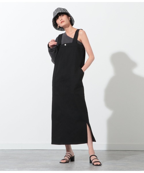 Settimissimo（セッティミッシモ）の「サイドスリットカツラギジャンパースカート（ジャンパースカート・レディース・ブラック/キナリ・FREE）」の6枚目の写真