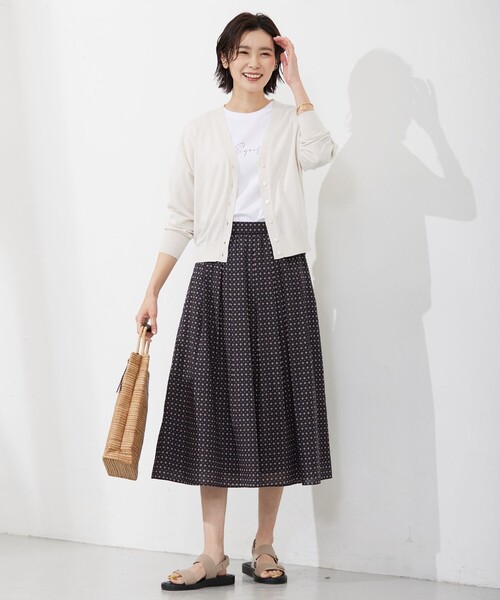 J.PRESS(ジェイプレス)の「バック フォト Tシャツ(Tシャツ/カットソー・レディース・ベージュ系/ホワイト系/ピンク系/ライトグリーン系・LARGE/MEDIUM)」の18枚目の写真
