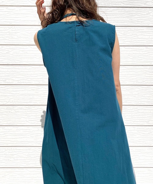 Q（キュー）の「リラックスロングワンピース（ワンピース・レディース・ダークグリーン/ブラック・MEDIUM）」の8枚目の写真