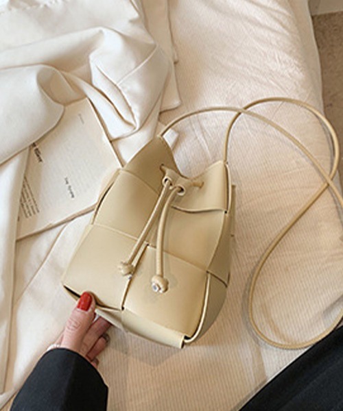 SVEC（シュベック）の「巾着 ミニバッグ / イントレ ショルダーバッグ（ショルダーバッグ・レディース・ベージュ/グリーン/ブラック/イエロー/ホワイト・FREE）」の11枚目の写真