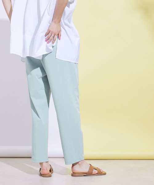 Jayro（ジャイロ）の「360度ストレッチテーパードパンツ（スラックス・レディース・オレンジ/ホワイト/ブルー/ブラック・FREE）」の21枚目の写真