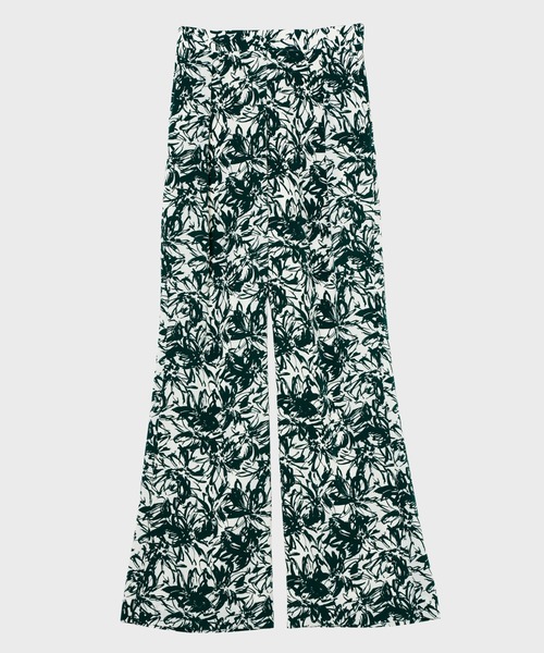 STUNNING LURE（スタニングルアー）の「フラワープリントフレアーパンツ（その他パンツ・レディース・グリーン・SMALL/MEDIUM）」の7枚目の写真