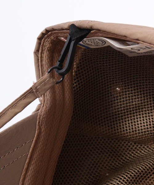 TESTIFY（テスティファイ）の「TESTIFY 被る日傘　日よけチャーム付きキャップ　/　Parasol Charm Cap（キャップ・レディース・ブラック/ライトブラウン/オレンジ/ライトベージュ/グレー系/ベージュ系/ブラック系/ブラウン系・FREE）」の16枚目の写真