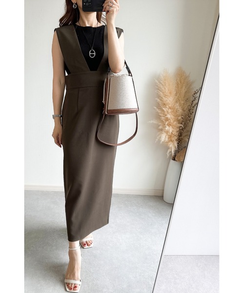 &. NOSTALGIA（アンドドットノスタルジア）の「【ZOZO限定】Iラインジャンスカ（ジャンパースカート・レディース・ブラック/カーキ/チャコールグレー・FREE）」の15枚目の写真