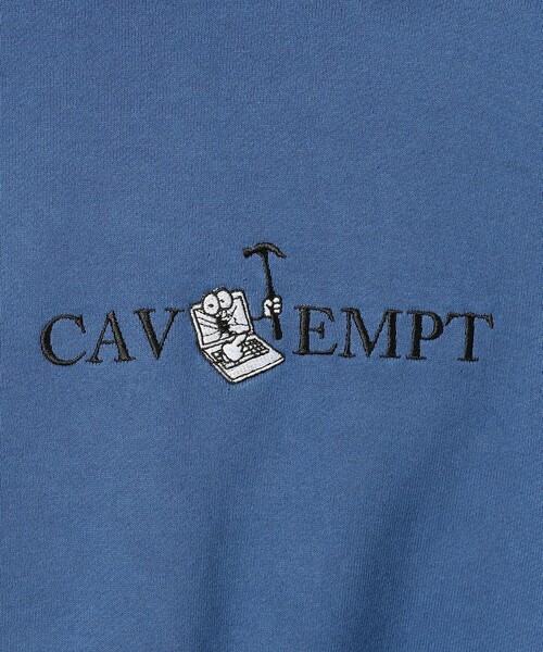 【国内買付】C.E OVERDYE MD INPUT-HAMMER HOODY パーカー ロゴ C.E（シーイー）の「C.E / OVERDYE MD INPUT HAMMER HOODY