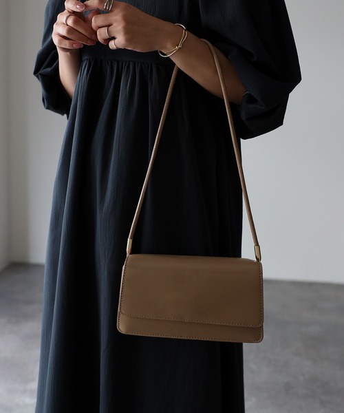 Riberry（リベリー）の「スクエアワンハンドルショルダーバッグ（ショルダーバッグ・レディース・ホワイト/ベージュ/ブラック・FREE）」の14枚目の写真