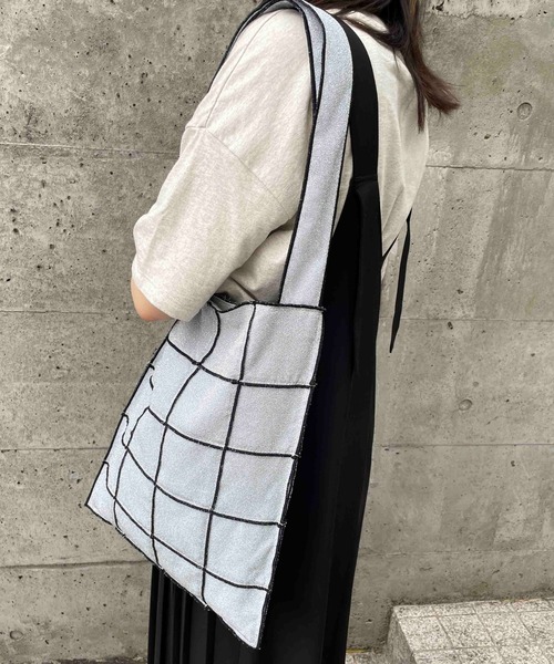 CONTROL FREAK（コントロールフリーク）の「CONTROL FREAK(コントロールフリーク)メタリックパッチメロウトート（トートバッグ・レディース・ブルー/シルバー/ブラック/ライム・FREE）」の11枚目の写真