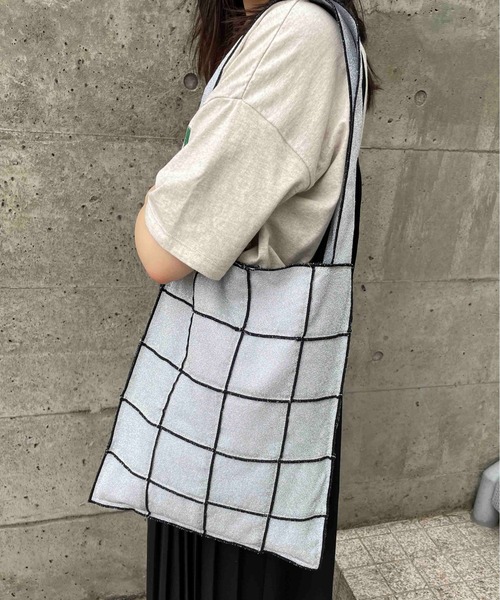 CONTROL FREAK（コントロールフリーク）の「CONTROL FREAK(コントロールフリーク)メタリックパッチメロウトート（トートバッグ・レディース・ブルー/シルバー/ブラック/ライム・FREE）」の6枚目の写真