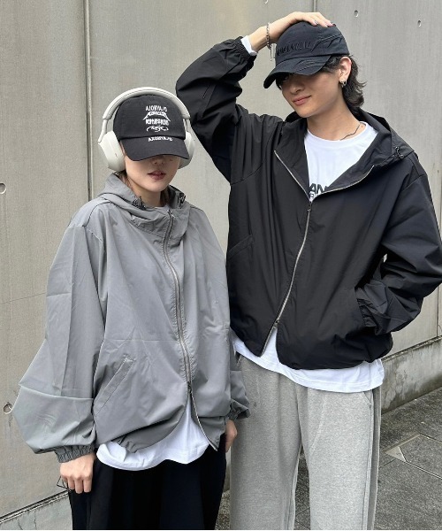 Chikashitsu +】unisex cropped hooded blouson