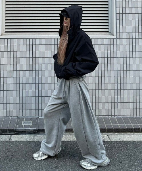ジャケット・アウター Chikashitsu +hooded cropped fur blouson Chikashitsu +hooded cropped fur blouson