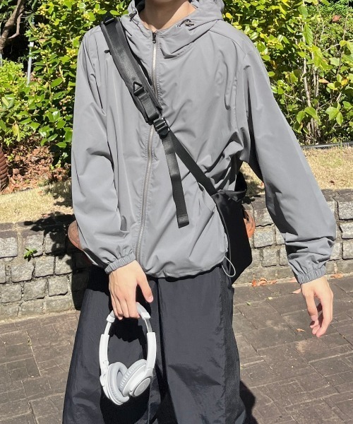 Chikashitsu +】unisex cropped hooded blouson（ブルゾン